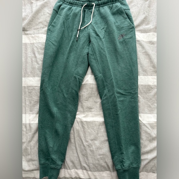 Nike Sportswear Sports Essentials+ Joggers - Picture 1 of 3